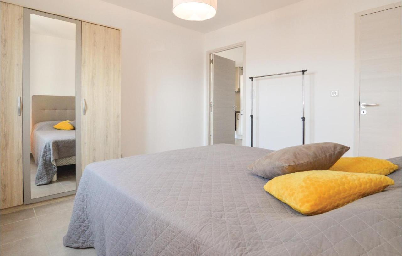 Stunning Apartment In Ajaccio With Wifi Luaran gambar